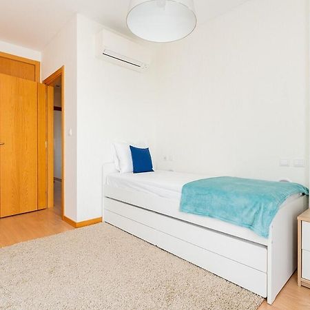 Modern Deco Apartment With Balcony Lisboa Ngoại thất bức ảnh